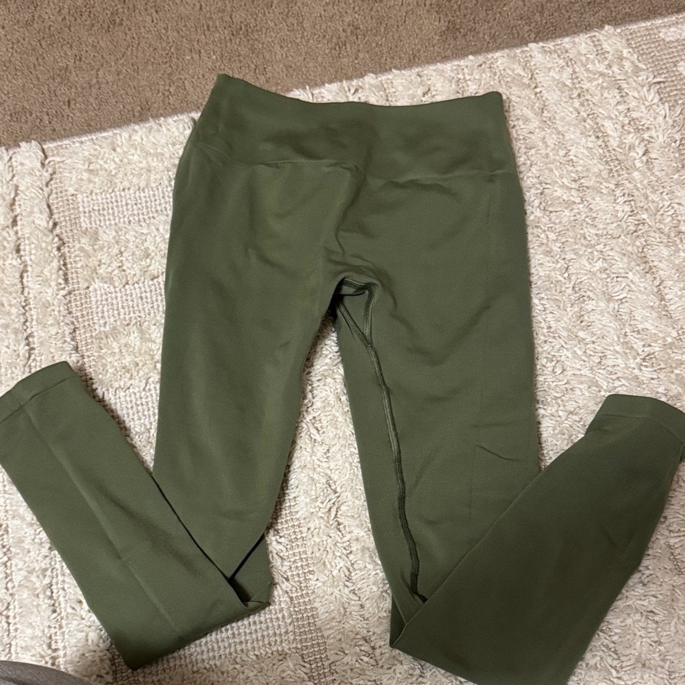 Alphalete Olive Green Leggings